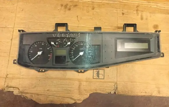 Renault Vel Satis Speedometer (instrument cluster) 8200166180