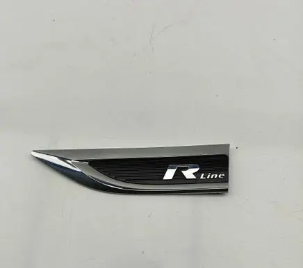 Volkswagen T-Roc Manufacturer badge logo/emblem 2GA853688B
