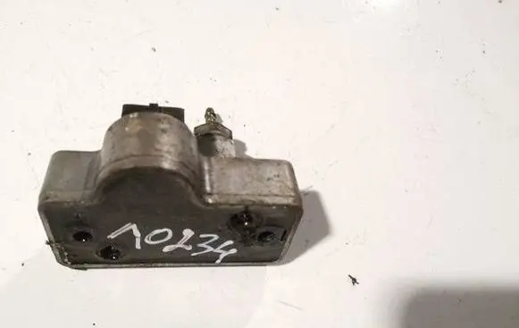 Audi 80 90 S2 B4 Air pressure sensor 0281002018