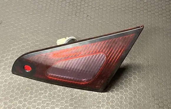 Mitsubishi Colt Rear/tail lights 83363054