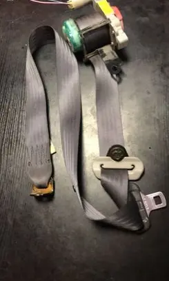 Mazda Premacy Front seatbelt T89241T