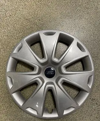 Ford Mondeo MK IV R16 wheel hub/cap/trim BS711130AA D38MF