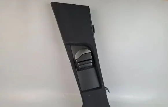 (B) pillar trim (top)