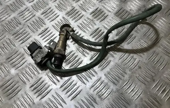 Mercedes-Benz C AMG W204 Lambda probe sensor 0075420218 0281004133