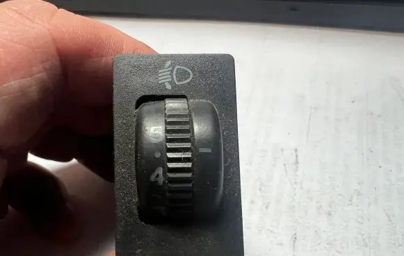 Toyota Corolla E120 E130 Headlight level height control switch