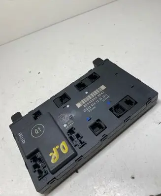 Mercedes-Benz CLK A209 C209 Door control unit/module 2098201226 353386