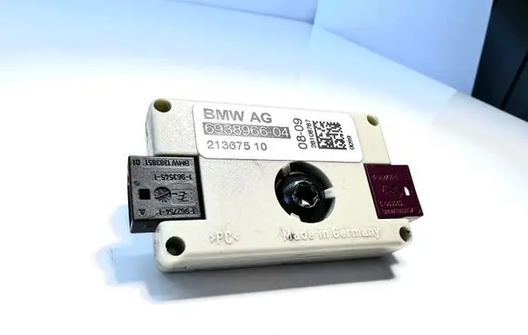 BMW 5 E60 E61 Antenna control unit 6938966 21367510 6938966-04