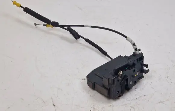 Peugeot 308 Rear door lock 9810310080