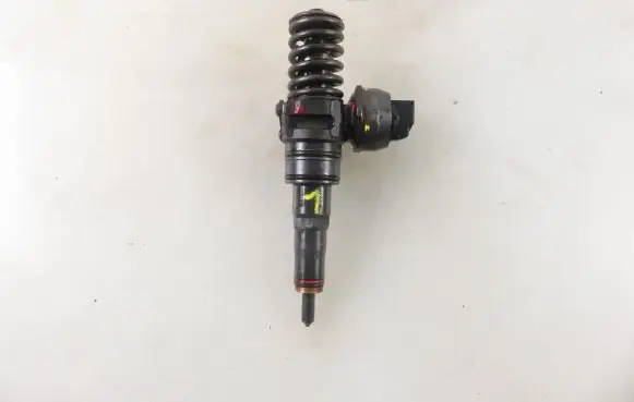 Audi A3 S3 8L Fuel injector 038130073AQ