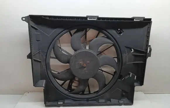 BMW 3 E90 E91 Electric radiator cooling fan 7561711 1137328144 7801993