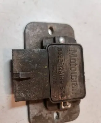 Ford Sierra Ignition amplifier control unit 83BB12A199B3A 095078