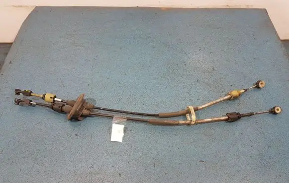 Peugeot Partner Gear shift cable linkage 