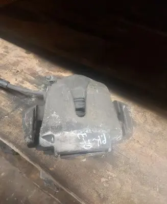 BMW X5 E70 Front brake caliper 6776783