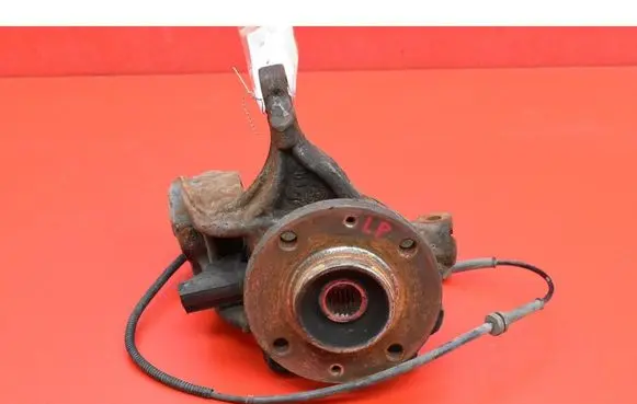 Peugeot 207 CC Front wheel hub spindle knuckle