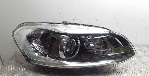 Volvo XC60 Headlight/headlamp 31420258