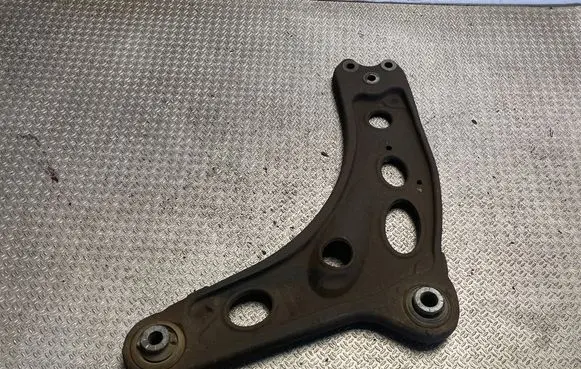 Opel Vivaro Front control arm 8200395034 93853465