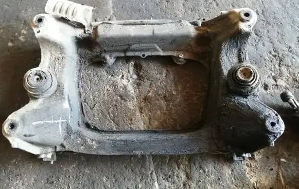 Mercedes-Benz E W211 Front subframe