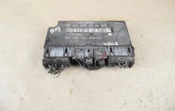 Mercedes-Benz C W202 Other control units/modules 2028201526 5DS00647603