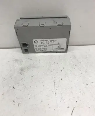 Mercedes-Benz E W211 Gateway control module A2115407145
