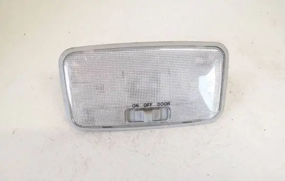Toyota Auris 150 Rear seat light