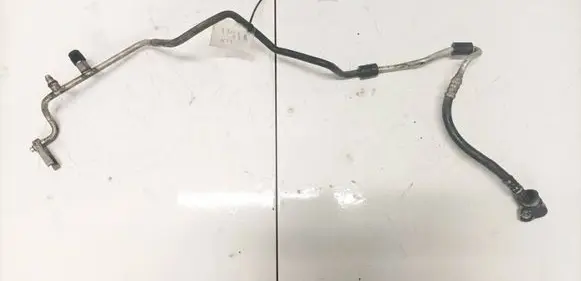 Volkswagen New Beetle Air conditioning (A/C) pipe/hose