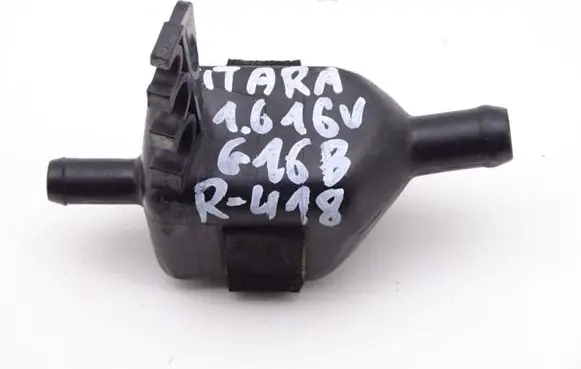 Suzuki Vitara (ET/TA) Breather hose/pipe 