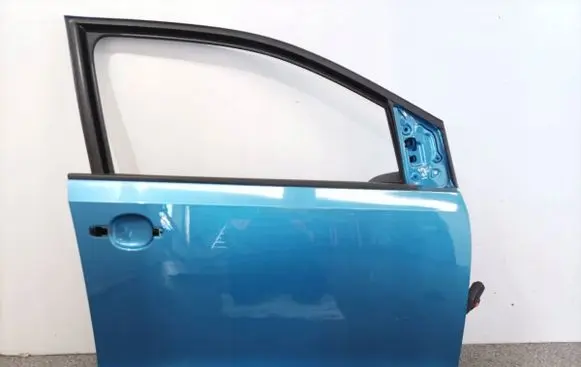 Skoda Citigo Front door
