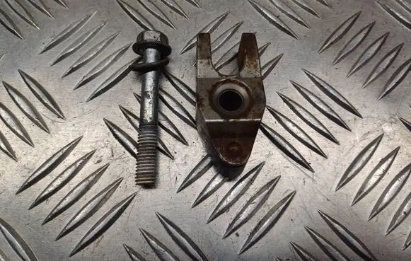 Fuel Injector clamp holder