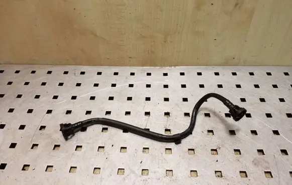 Volkswagen Eos Vacuum line/pipe/hose 06J133518F