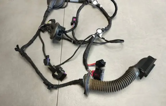 Audi A5 Sportback 8TA Rear door wiring loom 8T8971687AA