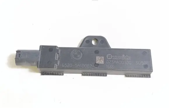 BMW X1 U11 Keyless system antenna 5A1D0B2