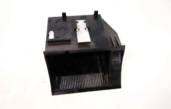 Skoda Octavia Mk2 (1Z) Car ashtray