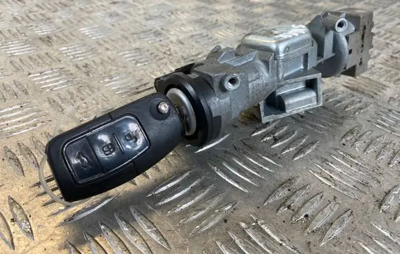 Ford S-MAX Ignition lock 3M513F880AC