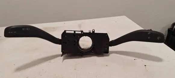 Volkswagen Polo Wiper turn signal indicator stalk/switch 6Q0953503CE 204165 2557370