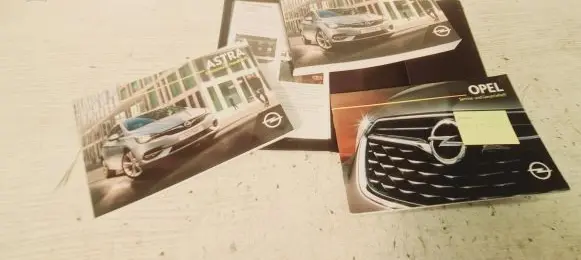 Opel Astra K Owners service history hand book 