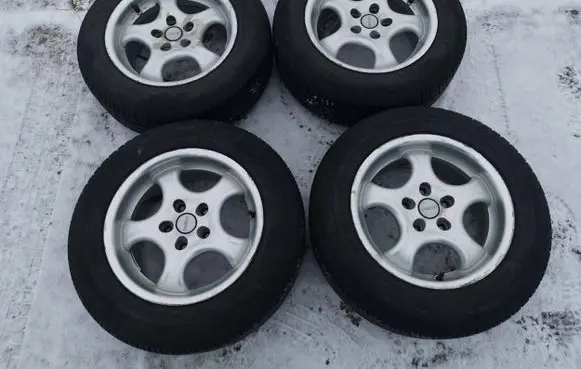 Toyota Picnic R15 alloy rim ET35