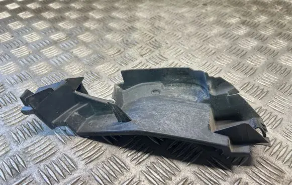 Mercedes-Benz A W176 Intercooler air guide/duct channel A1768880638