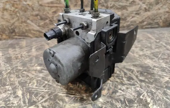 Maserati Quattroporte ABS Pump 265950064 0130108078 0265225144