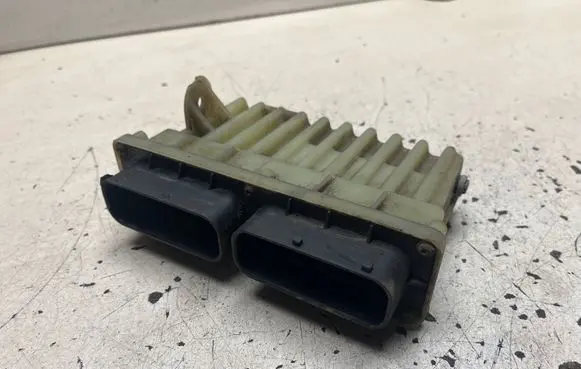 Opel Astra G Coolant fan relay 09131732