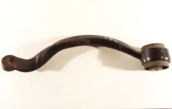 Front lower control arm/wishbone