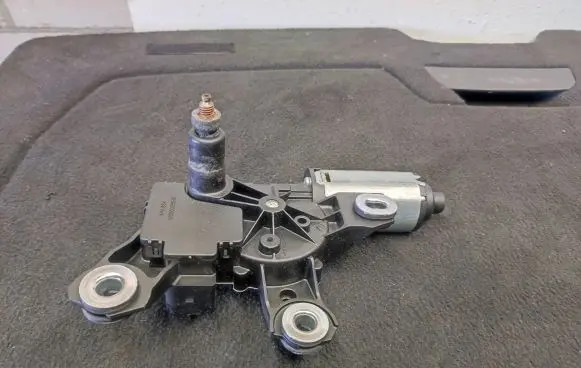 Porsche Cayenne (92A) Rear window wiper motor 7P5955711 355904275 W000024095
