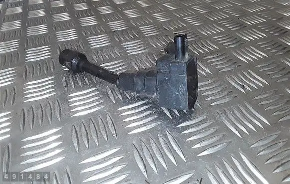 Ford Fiesta High voltage ignition coil cm5g12a366cb d5e1g