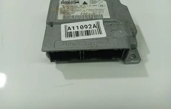 Citroen C4 I Airbag control unit/module 93726100