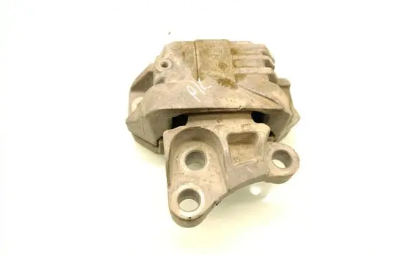 Jeep Renegade Engine mount bracket 00520685540