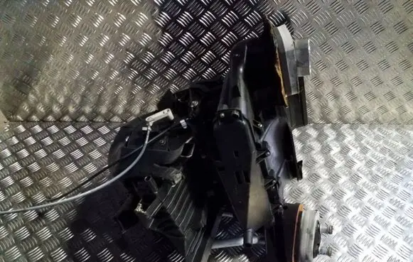 Opel Vivaro Interior heater climate box assembly housing 8200176790 91168645