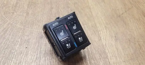 Lexus RX 450H Seat heating switch 8475248010