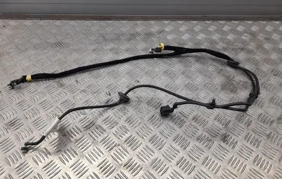 Porsche Cayenne (92A) Windshield washer fluid hose 7P5971204