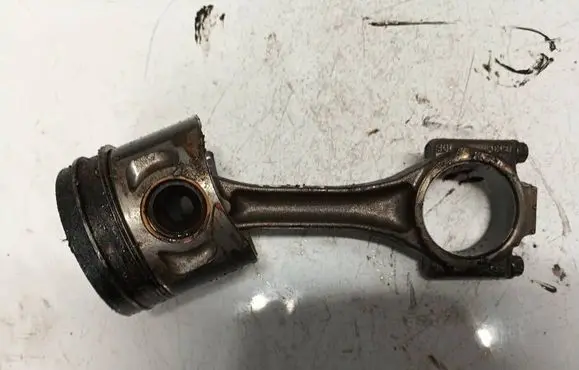 Seat Alhambra (Mk1) Piston with connecting rod 038g