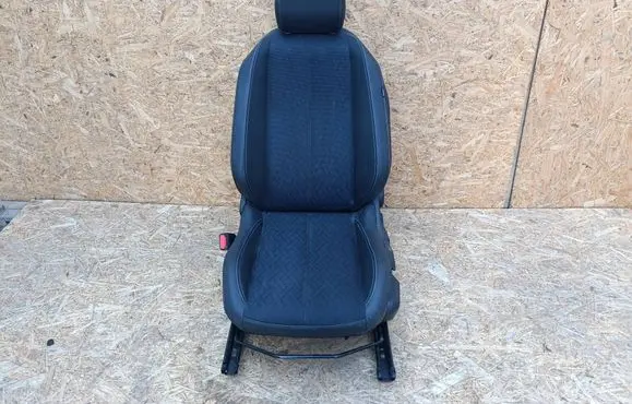 Opel Corsa F Front driver seat 