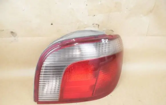 Toyota Yaris Rear/tail lights